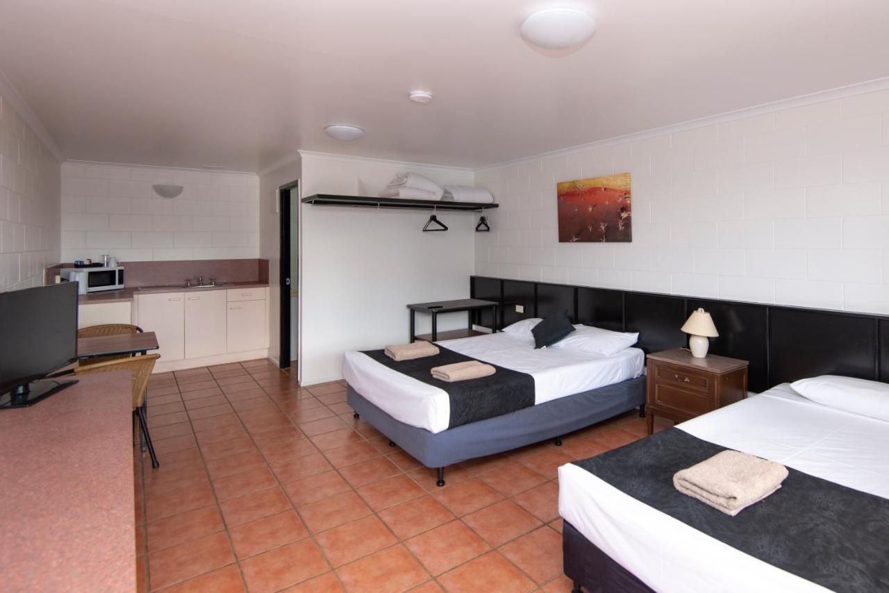 Longreach Most Central Motel Dış mekan fotoğraf