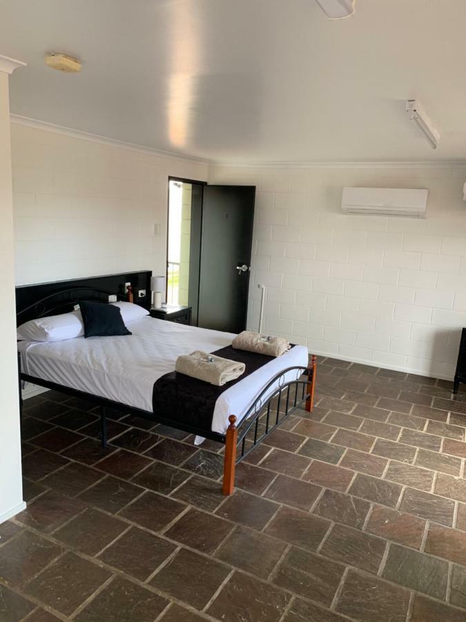Longreach Most Central Motel Dış mekan fotoğraf